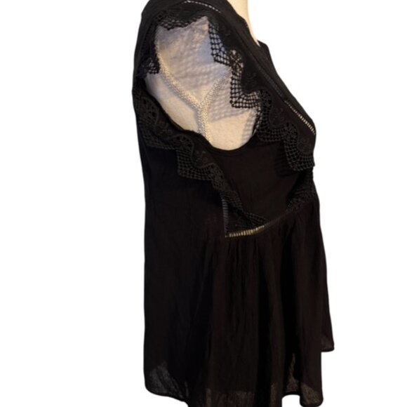 NWT GORGEOUS BLACK TOP w/LACE DETAIL  XSMALL - Picture 4 of 10